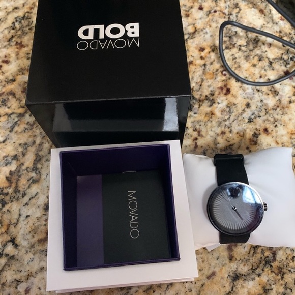 New movado watch - Picture 5 of 7